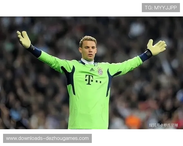 诺伊尔复出后表现稳健，关键扑救稳住拜仁防线